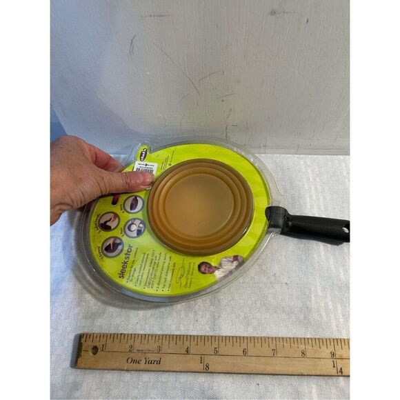 SleekStar chefn 2007 David Holcomb (2 cup) measuring cup new - Picture 4 of 4